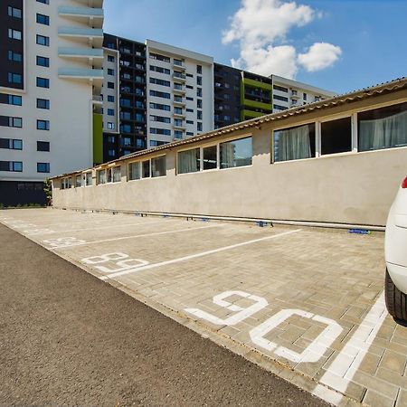 Duo Vibe Apartment Gran Varadino Esterno foto