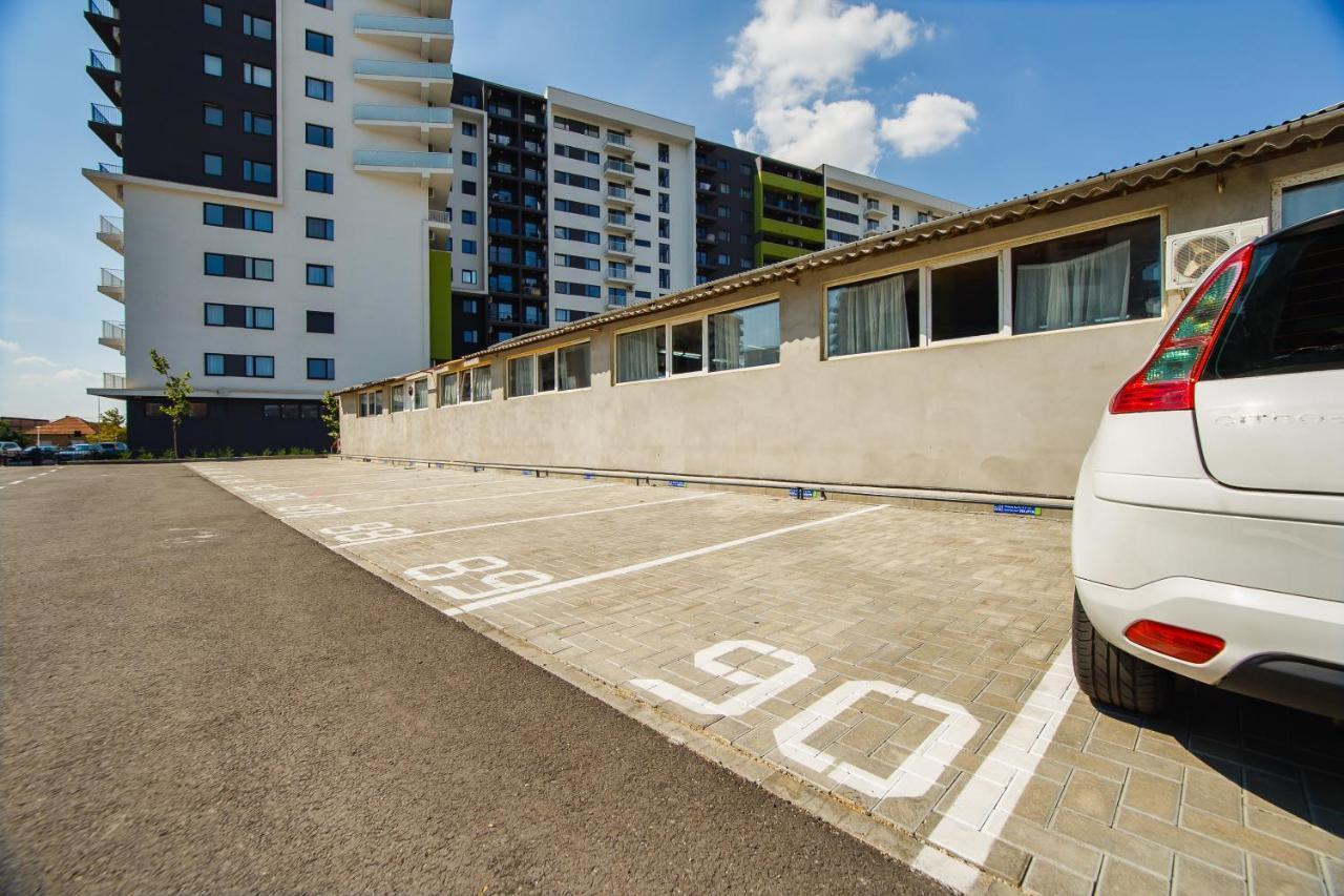 Duo Vibe Apartment Gran Varadino Esterno foto